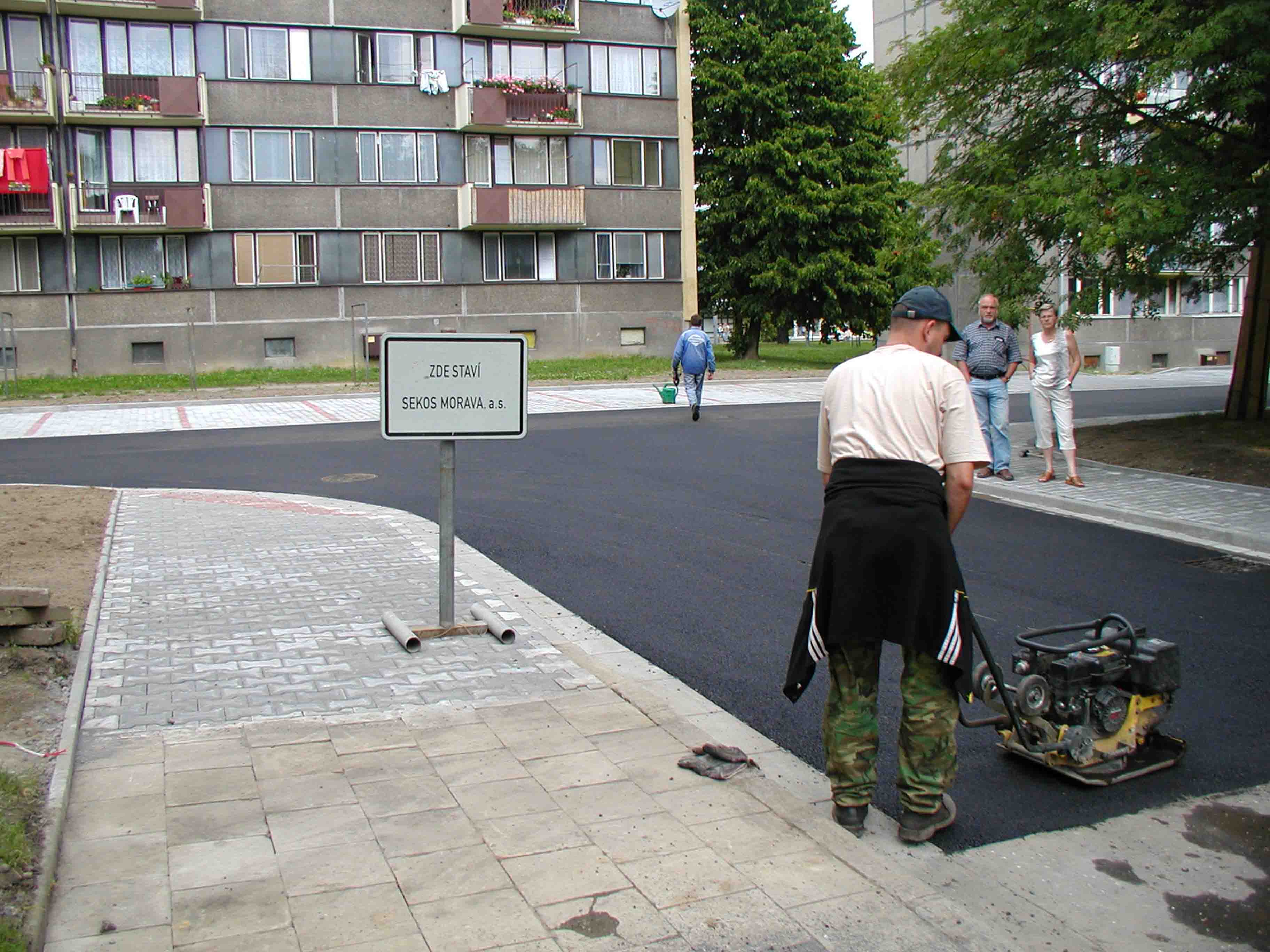 Parkoviste-Provaznicka-Cervenec-2004-039.jpg
